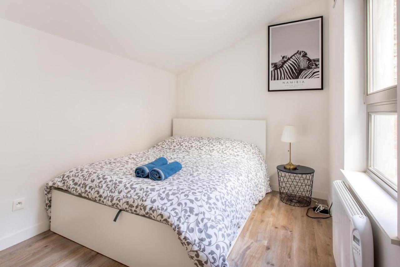 3 Chambres Au Coeur Du Vieux Lille Bagian luar foto
